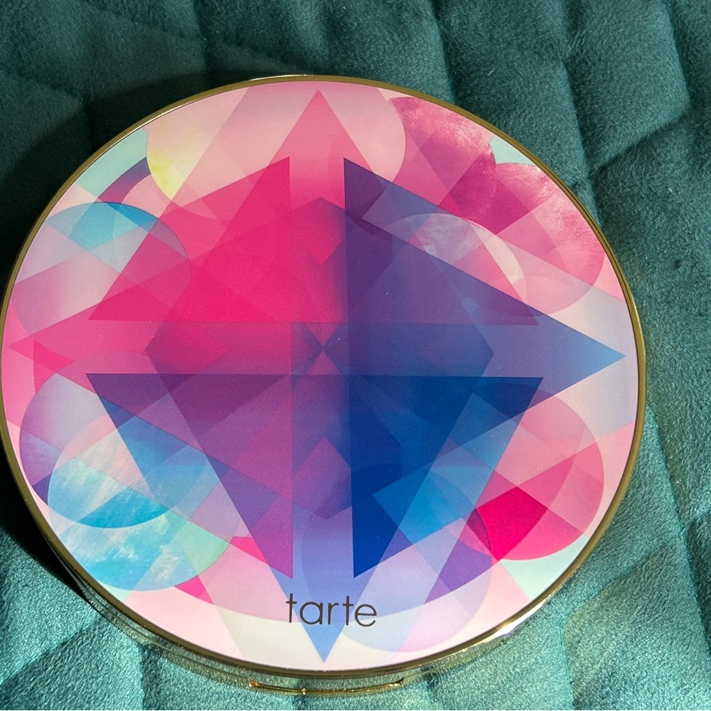 Eye shadow: Tarte Make Believe in Yourself eye and cheek palette.